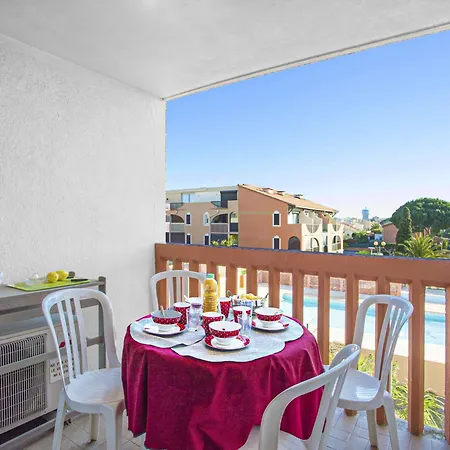 شقة Les Coraux-3 By Interhome *