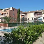 Les Coraux-3 By Interhome Апартаменты
