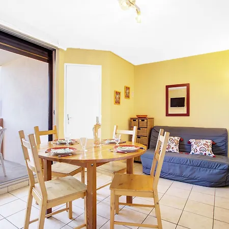 Apartment Les Coraux-3 By Interhome Canet-en-Roussillon